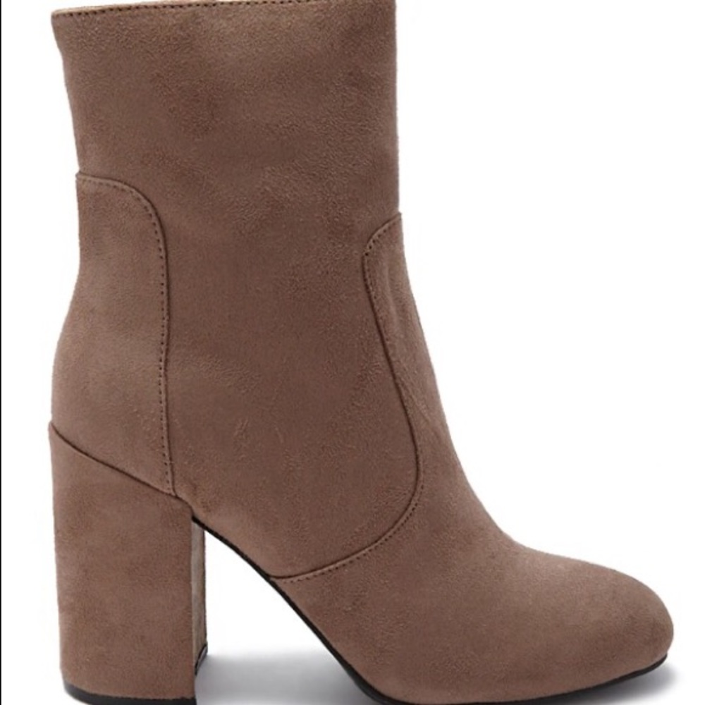 NWT Forever 21 brown block heel suede bootie